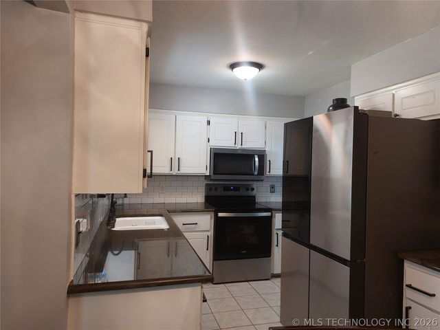 13636 S Birch Street, Glenpool, OK 74033