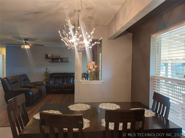13636 S Birch Street, Glenpool, OK 74033