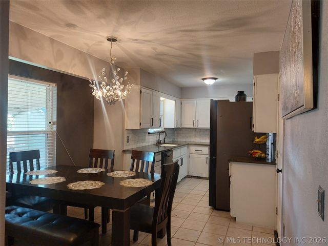 13636 S Birch Street, Glenpool, OK 74033