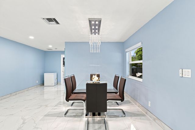 2331 SW 50TH Terrace, Fort Lauderdale, FL 33317