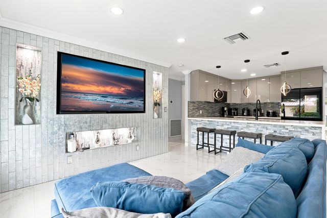 2331 SW 50TH Terrace, Fort Lauderdale, FL 33317