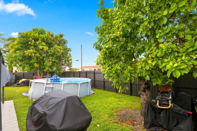 2331 SW 50TH Terrace, Fort Lauderdale, FL 33317