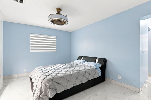 2331 SW 50TH Terrace, Fort Lauderdale, FL 33317