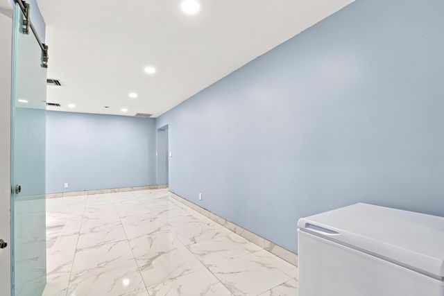 2331 SW 50TH Terrace, Fort Lauderdale, FL 33317