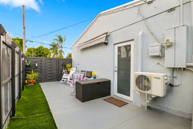 2331 SW 50TH Terrace, Fort Lauderdale, FL 33317