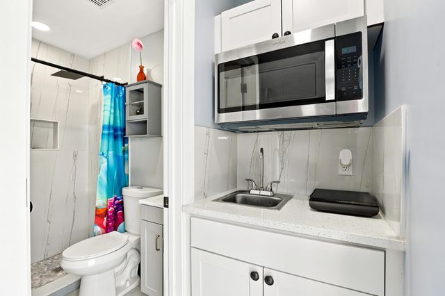 2331 SW 50TH Terrace, Fort Lauderdale, FL 33317