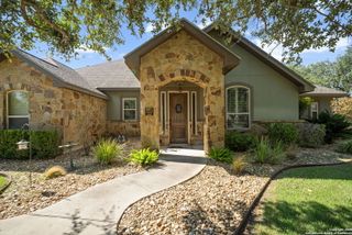 1601 Clover Ridge, Pleasanton, TX 78064