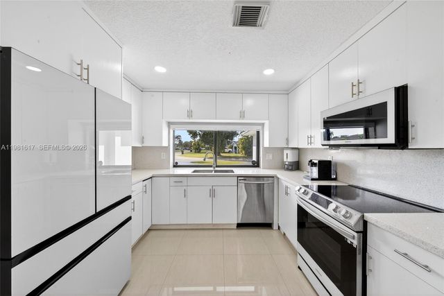 11951 SW 120th Ter, Miami, FL 33186