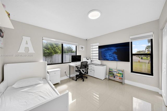 11951 SW 120th Ter, Miami, FL 33186