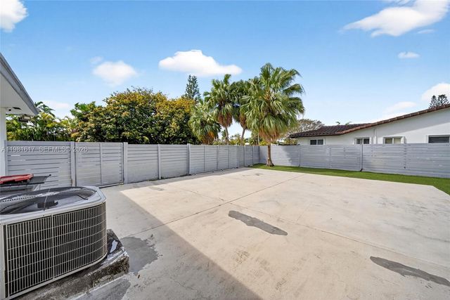 11951 SW 120th Ter, Miami, FL 33186