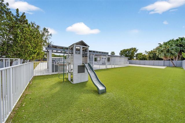 11951 SW 120th Ter, Miami, FL 33186