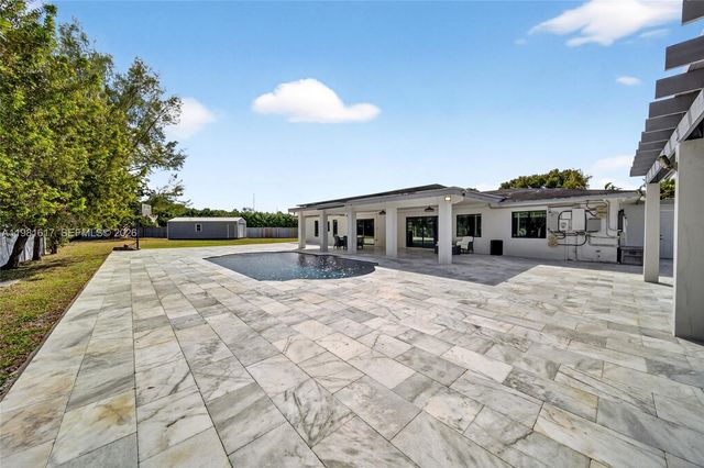 11951 SW 120th Ter, Miami, FL 33186