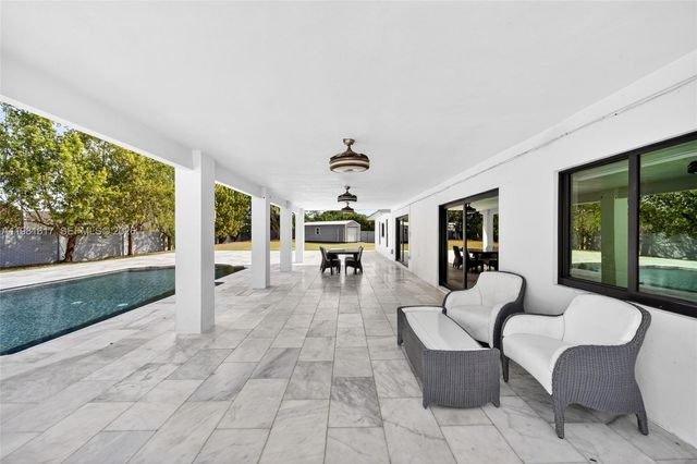 11951 SW 120th Ter, Miami, FL 33186