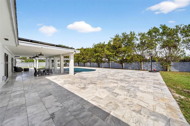 11951 SW 120th Ter, Miami, FL 33186