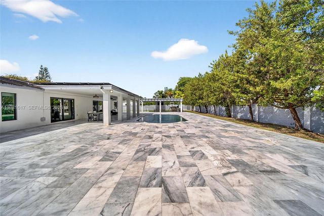 11951 SW 120th Ter, Miami, FL 33186