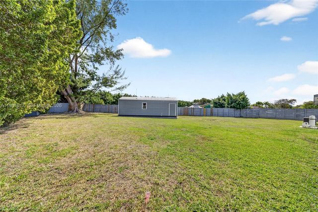 11951 SW 120th Ter, Miami, FL 33186