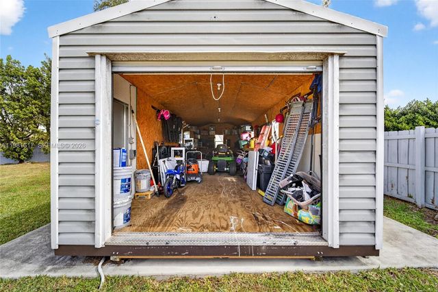 11951 SW 120th Ter, Miami, FL 33186