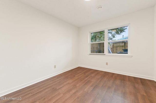 6104 Gruich Circle, Ocean Springs, MS 39564