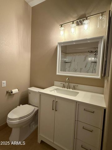 10910 W LAURELWOOD Lane, Avondale, AZ 85392