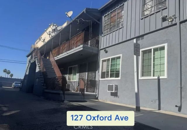 121 S Oxford, Los Angeles, CA 90004
