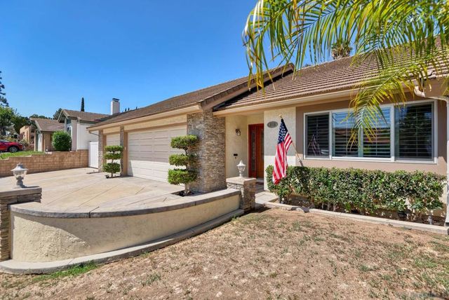 656 Dewane Dr, El Cajon, CA 92020