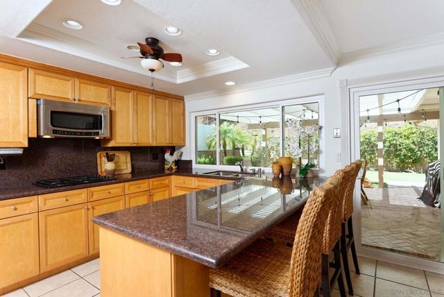 656 Dewane Dr, El Cajon, CA 92020