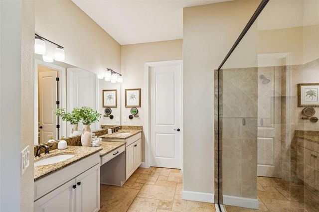 8551 GRAND ALBERATO ROAD, Tampa, FL 33647