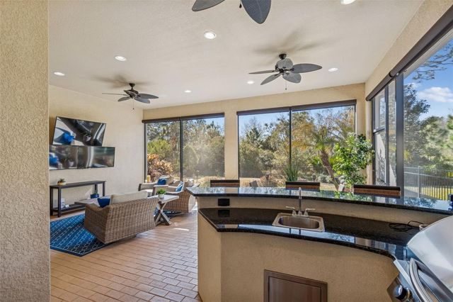 8551 GRAND ALBERATO ROAD, Tampa, FL 33647