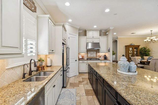 8551 GRAND ALBERATO ROAD, Tampa, FL 33647