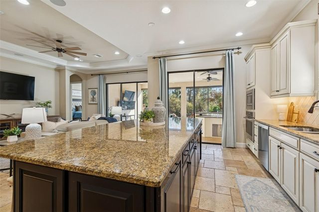 8551 GRAND ALBERATO ROAD, Tampa, FL 33647