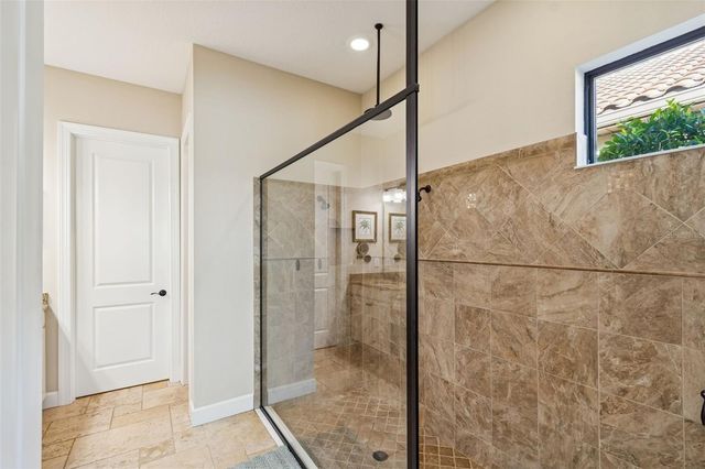 8551 GRAND ALBERATO ROAD, Tampa, FL 33647