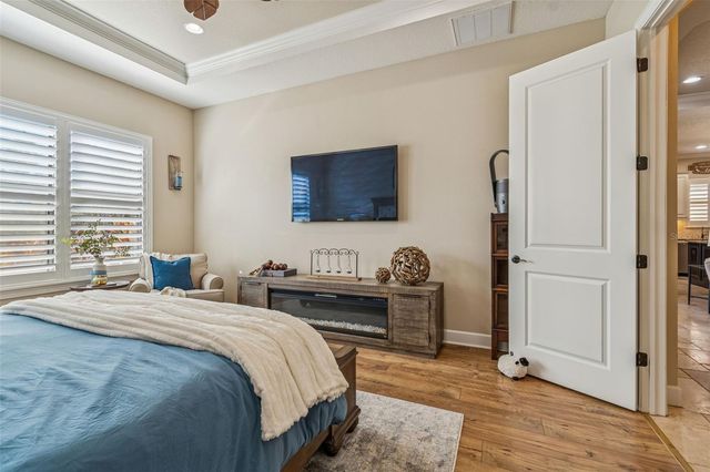 8551 GRAND ALBERATO ROAD, Tampa, FL 33647