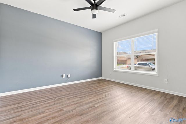 216 Iron Circle, Meridianville, AL 35759
