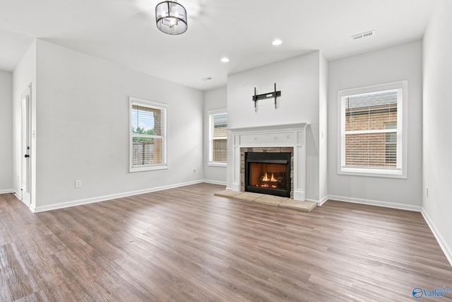 216 Iron Circle, Meridianville, AL 35759
