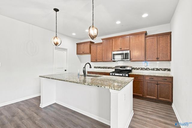 216 Iron Circle, Meridianville, AL 35759