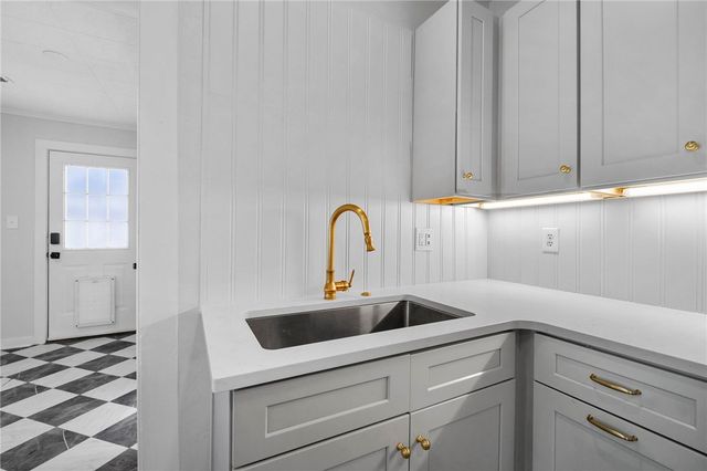 615 N 3rd Street, Rogers, AR 72756