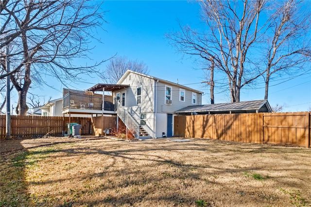 615 N 3rd Street, Rogers, AR 72756