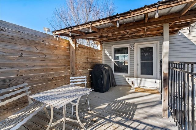 615 N 3rd Street, Rogers, AR 72756