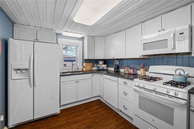 615 N 3rd Street, Rogers, AR 72756