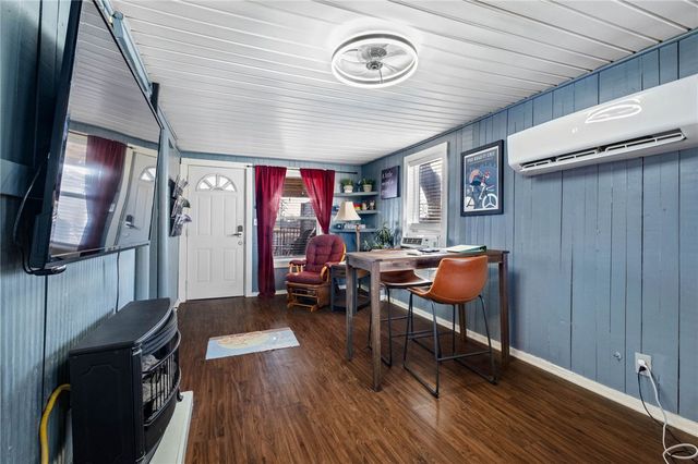 615 N 3rd Street, Rogers, AR 72756