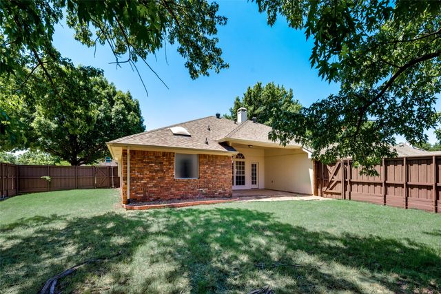 2001 Mossberg Drive, Plano, TX 75023