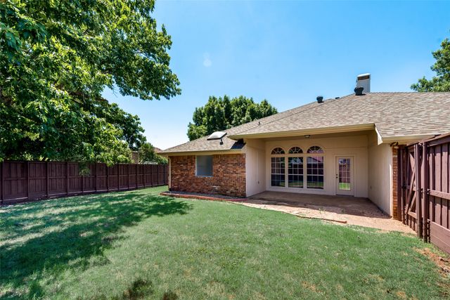 2001 Mossberg Drive, Plano, TX 75023