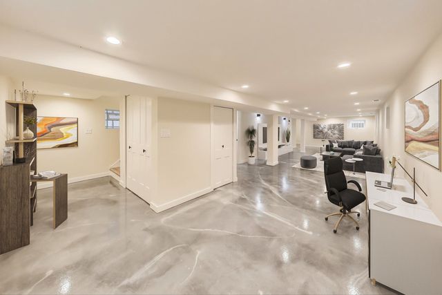 3440 W Hirsch Street, Chicago, IL 60651