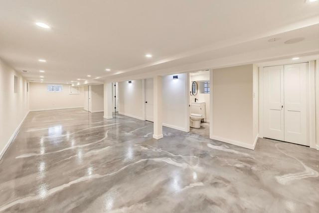 3440 W Hirsch Street, Chicago, IL 60651