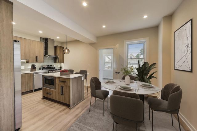 3440 W Hirsch Street, Chicago, IL 60651