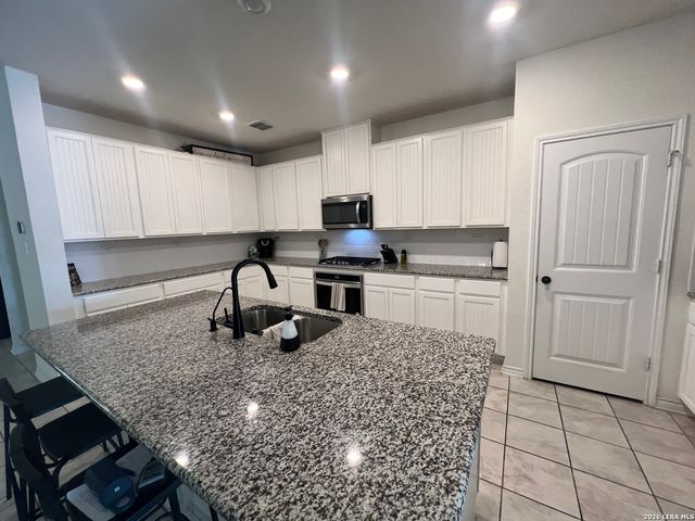 29909 Sestra, Bulverde, TX 78163