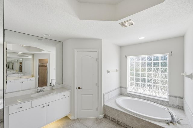 1443 SE Proctor Lane, Port St. Lucie, Port St Lucie, FL 34983