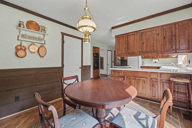 8569 Roundhill Court, York Twp, MI 48176