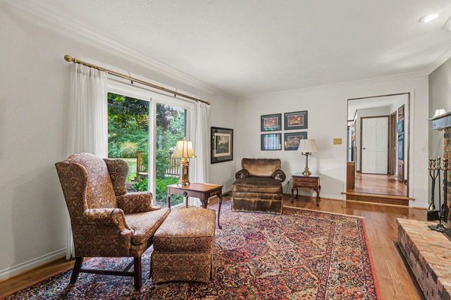 8569 Roundhill Court, York Twp, MI 48176