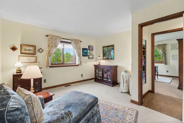 8569 Roundhill Court, York Twp, MI 48176